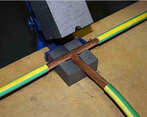 مراحل نحوه اتصال سیم زمین به برق